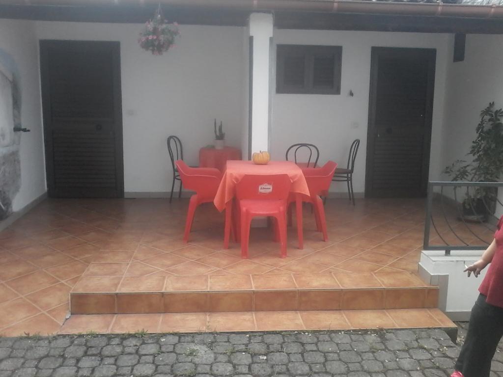 B&B Domo De Pedra Tottubella Exteriör bild