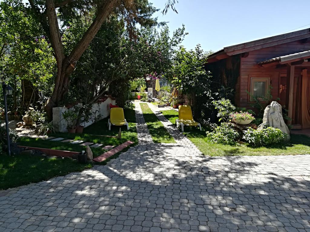 B&B Domo De Pedra Tottubella Exteriör bild